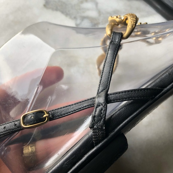 CHANEL Lambskin crystal encrusted gold link sandal - Picture 10 of 16